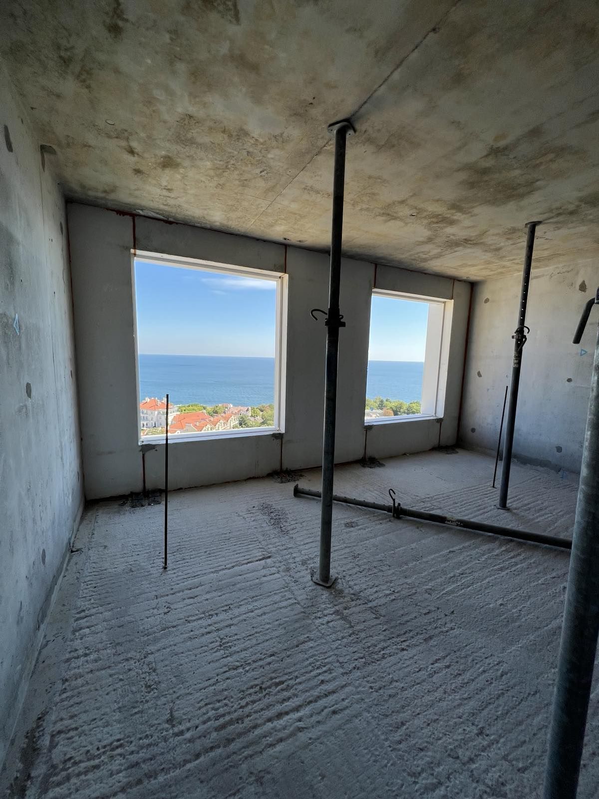 Однокімнатна в ЖК Сі В'ю Приморський Аркадія