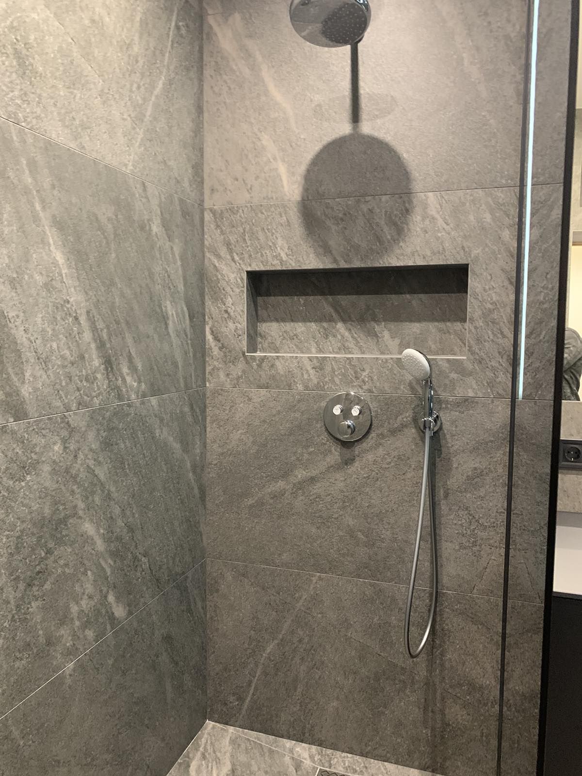 Квартира на Самофалова В. вул.