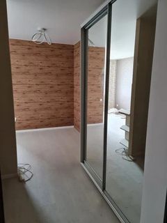 Квартира на Генерала Цвєтаєва вул.