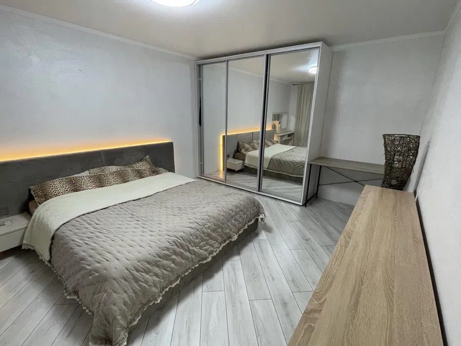 Квартира на Пионерской (Академической)