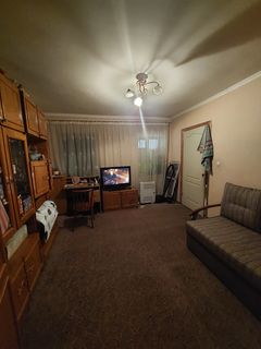 Квартира на Середня вул.