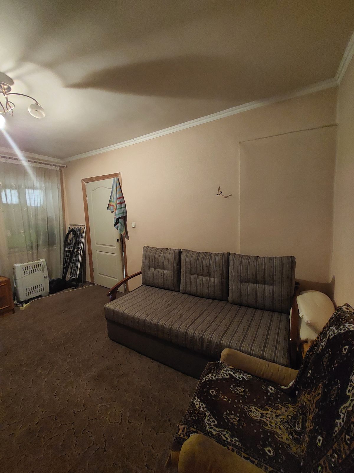 Квартира на Середня вул.