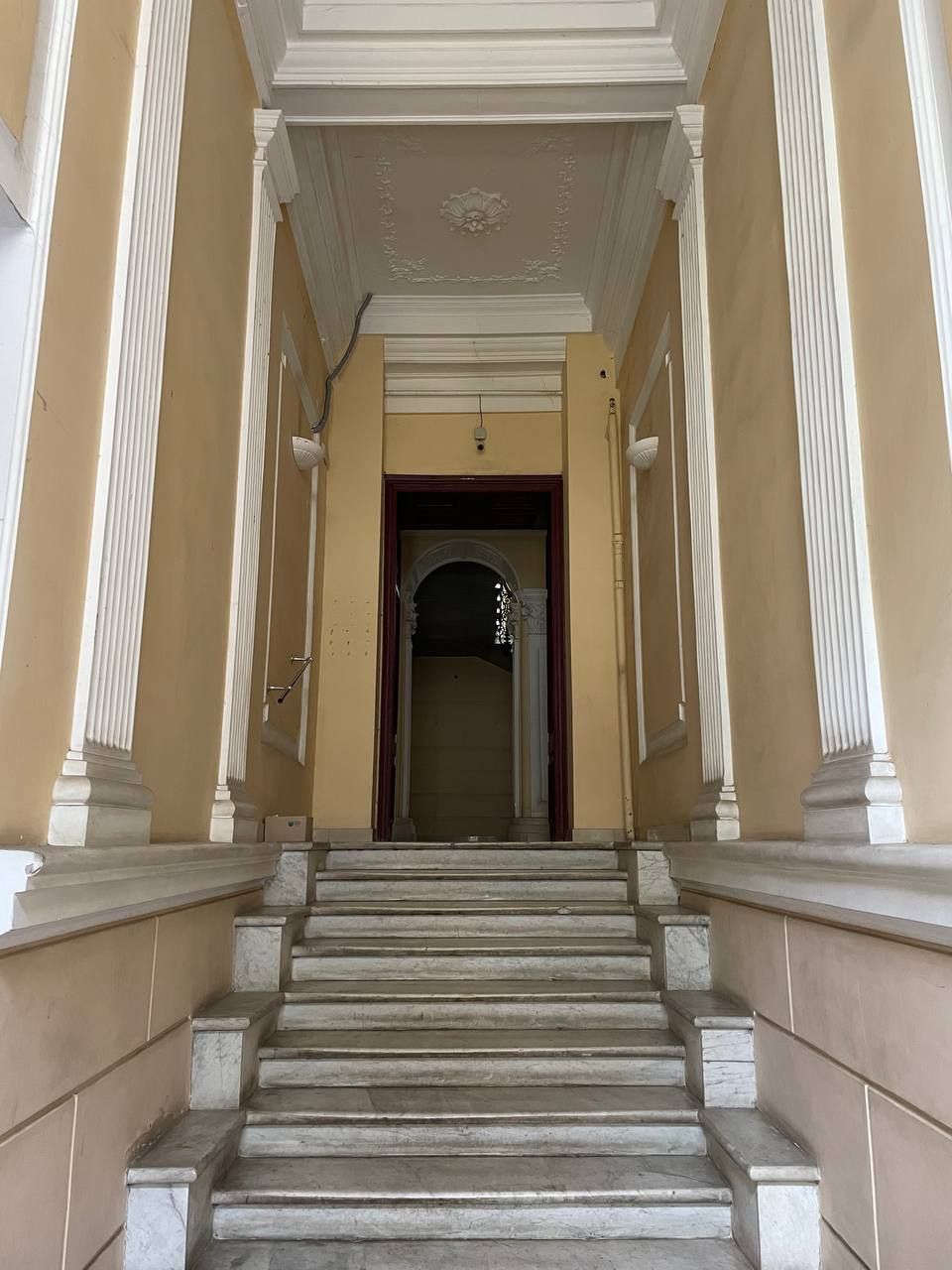 Продам квартиру с террасой в центре, вид на море.