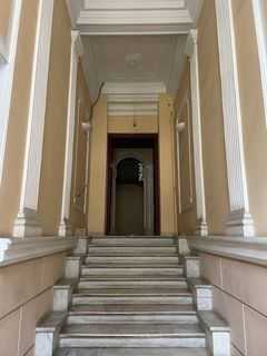 Продам квартиру с террасой в центре, вид на море.