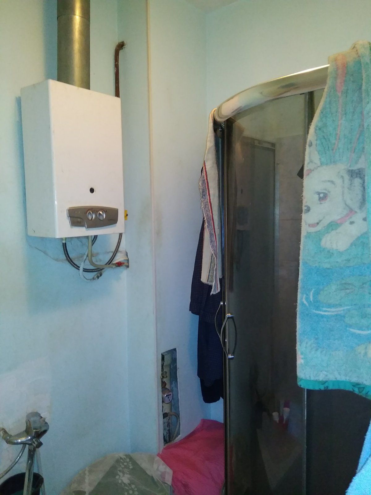 Кiмната в коммунi на Старопортофранкiвська вул.