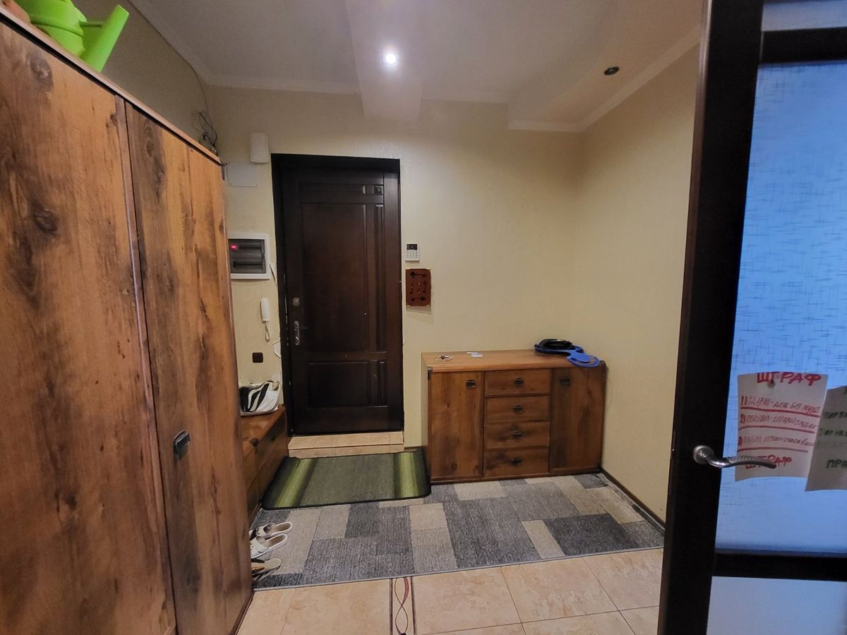 Квартира на Тополева вул.