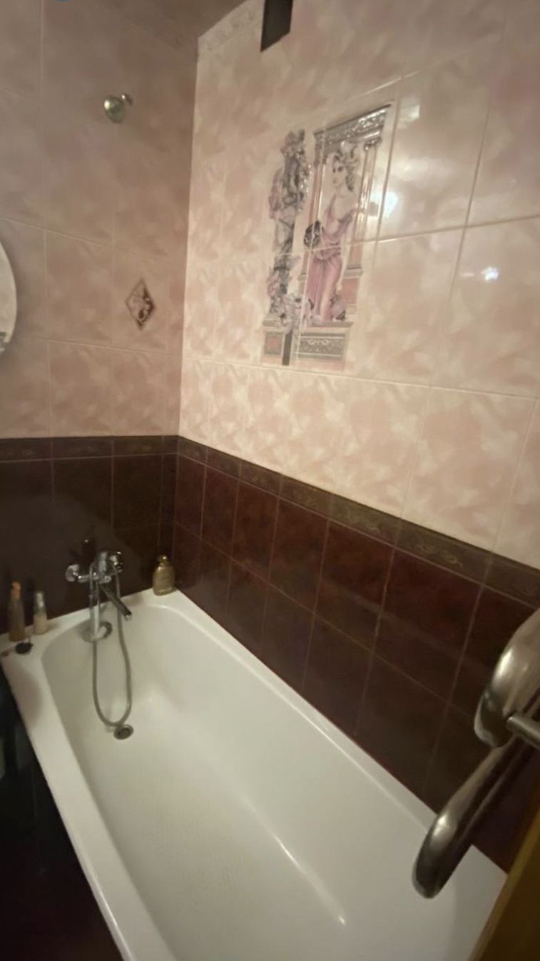 Продам квартиру на Таирова с ремонтом