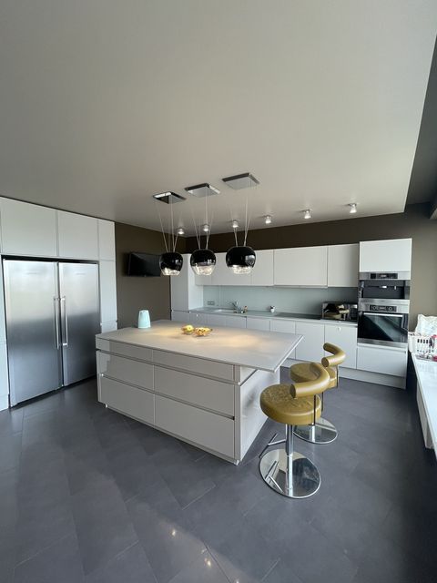 Квартира на Літературна вул.