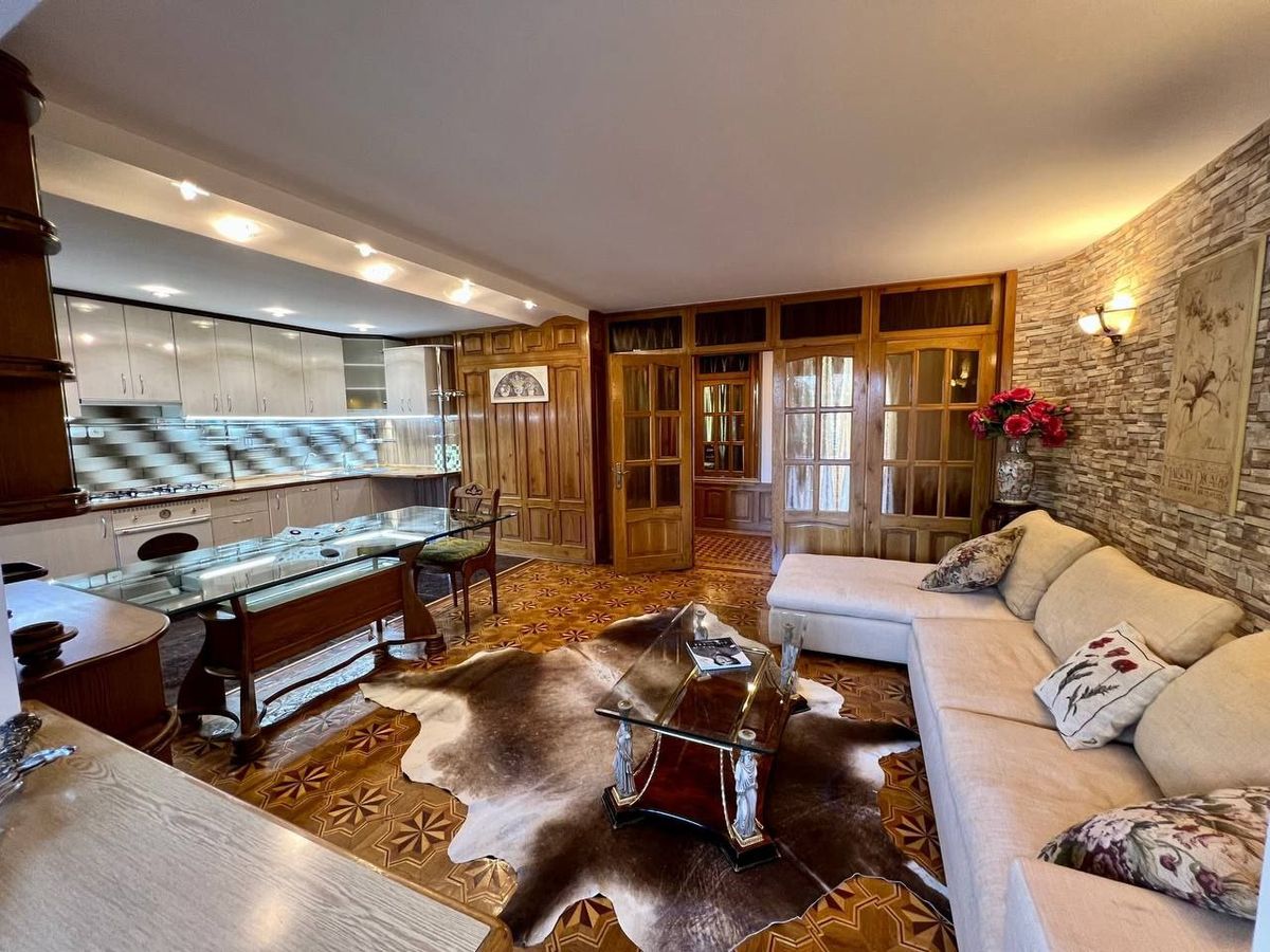 Квартира Леваневского пер