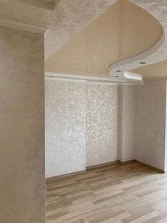 Квартира на Высоцкого ул.