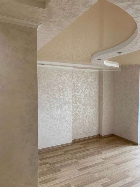 Квартира на Высоцкого ул.