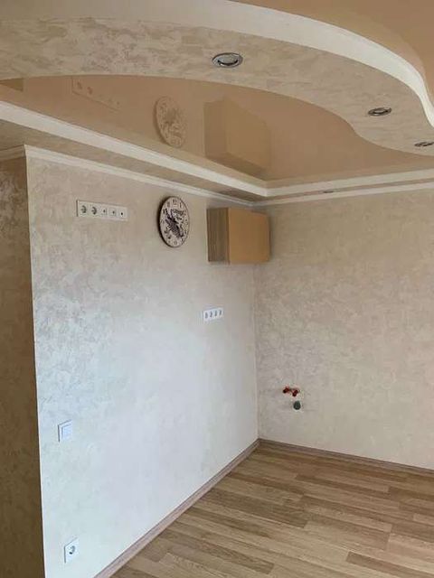 Квартира на Высоцкого ул.