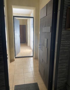 Квартира на Космонавта Комарова вул.