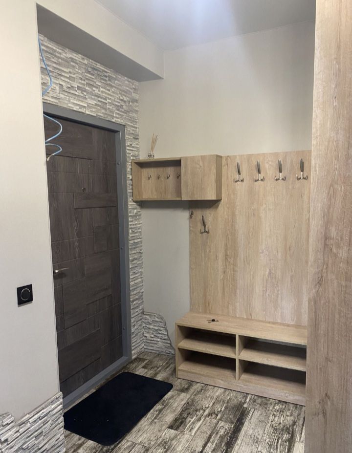 Квартира на Космонавта Комарова вул.