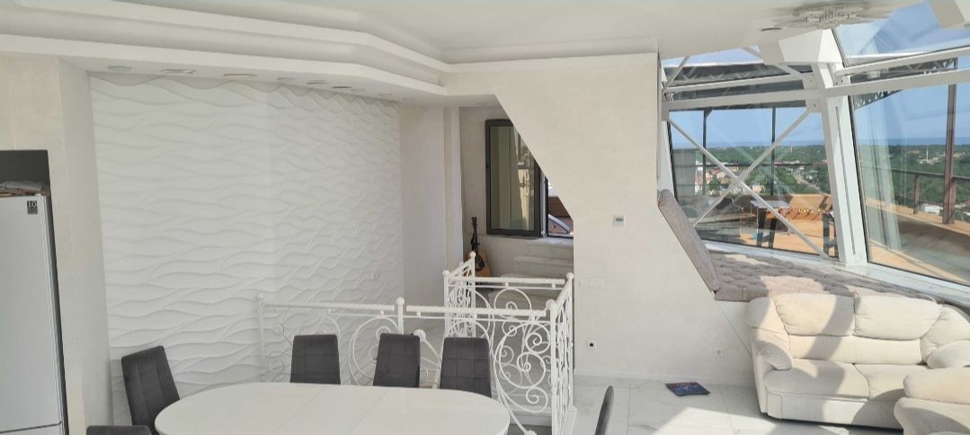 Пентхаус на Марсельській вул.