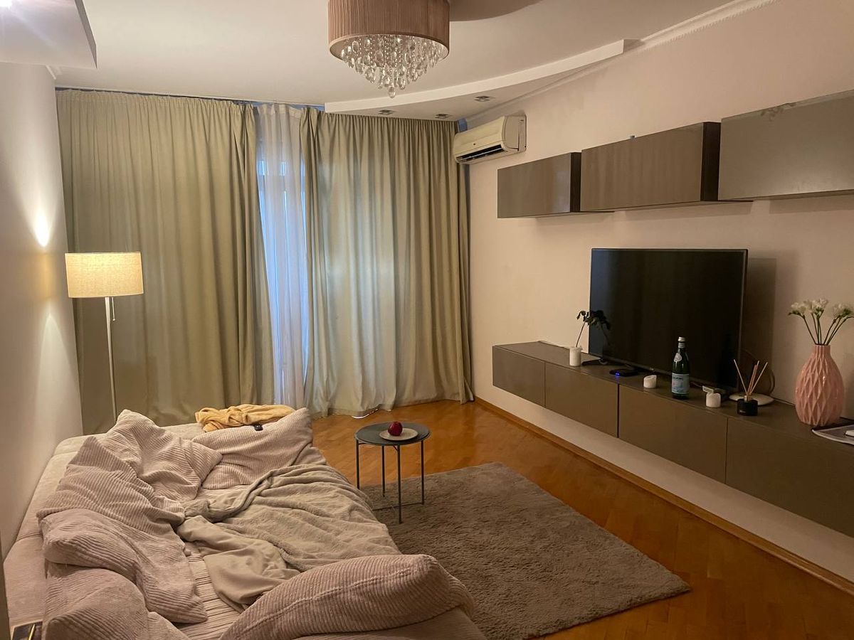 Квартира на Шампанський пров.