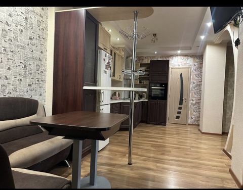 Apartment on General Bocharov Street