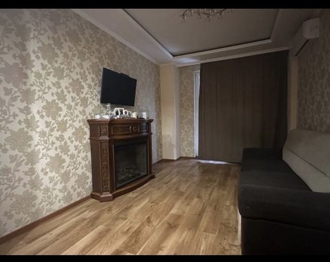 Apartment on General Bocharov Street