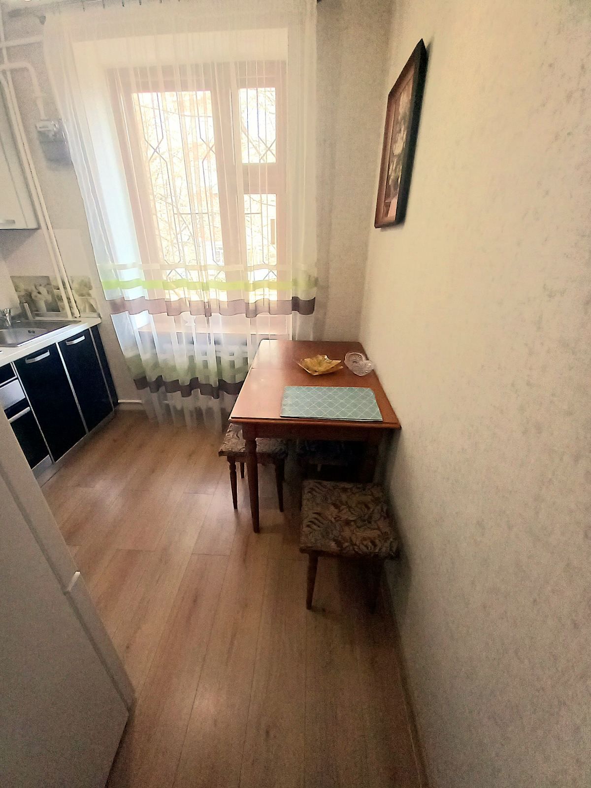 Продам 3-х кімнатну з капремонтом вул.К.Луніна /Адмиральский пр-т