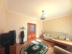 Продам 3-х кімнатну з капремонтом вул.К.Луніна /Адмиральский пр-т