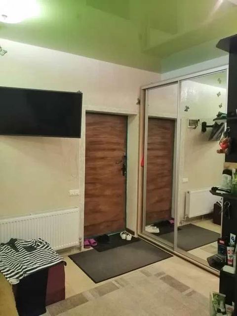 Квартира на Средней ул.