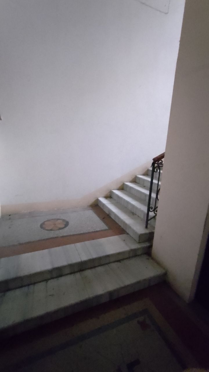 Продам кімнату на Єлисаветинській вул.