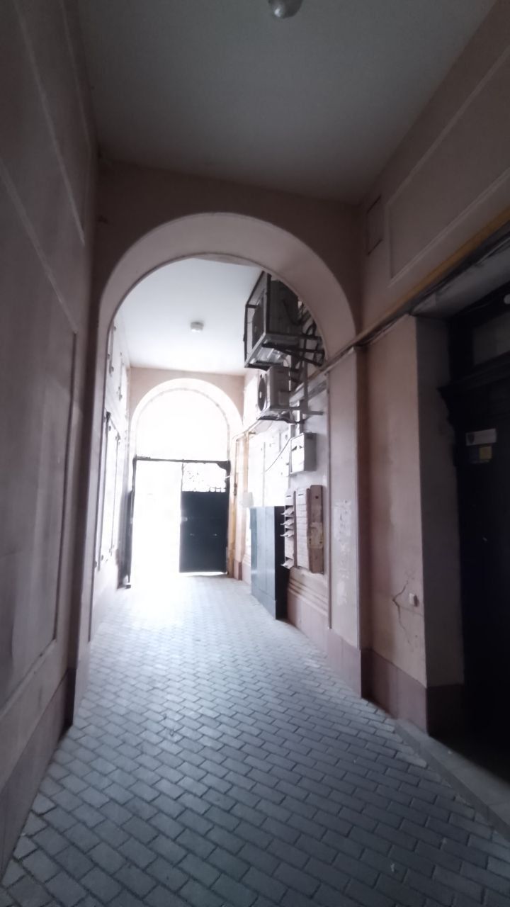 Продам кімнату на Єлисаветинській вул.