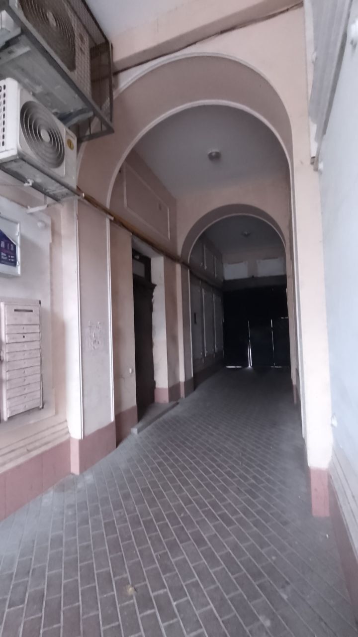 Продам кімнату на Єлисаветинській вул.