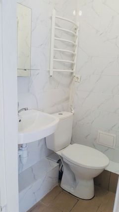 Продам квартиру 20.5м2 на Черемушках Кордонна вул.