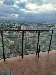 Квартира на Каманіна вул.