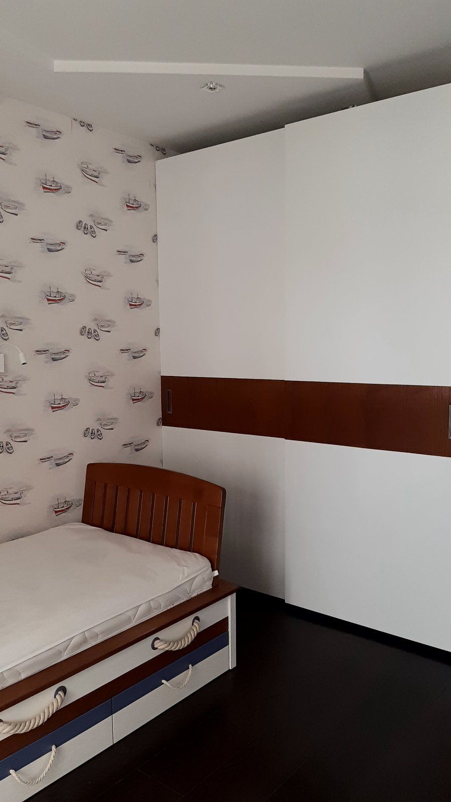 Квартира на Заболотного Академіка вул.