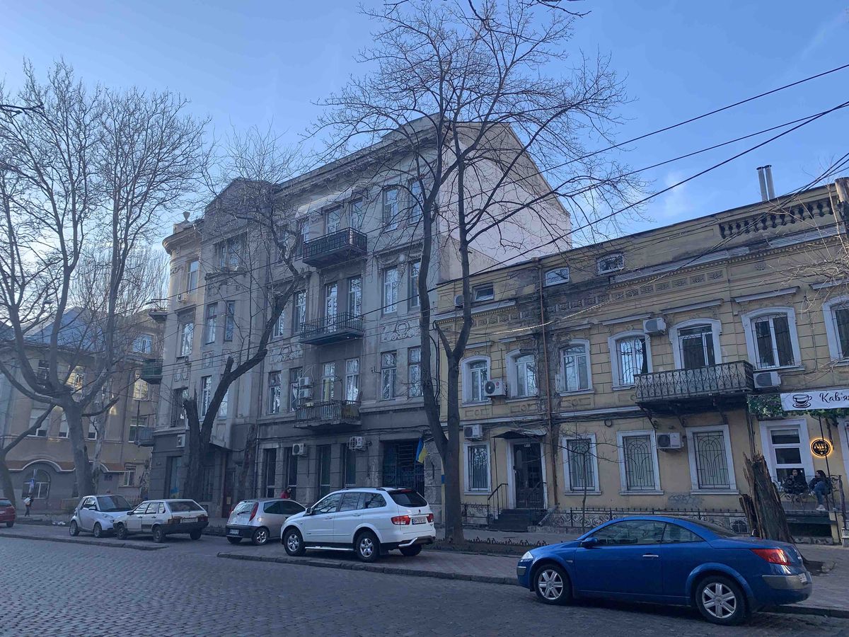 Квартира на Льва Толстого вул.