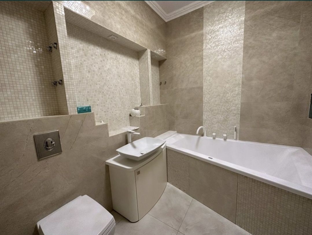 Кввртира на Літературна вул.