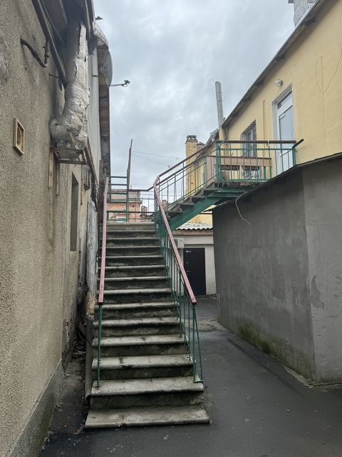 Квартира на Дегтярна вул.