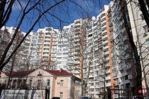 3к квартира в ЖК Подкова + паркінг+кладовка