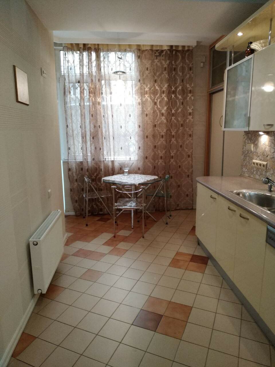 Квартира на Екатерининская пл.