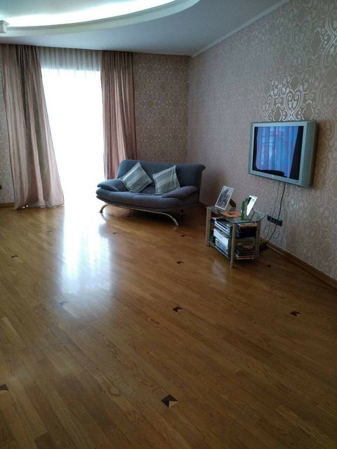 Квартира на Екатерининская пл.