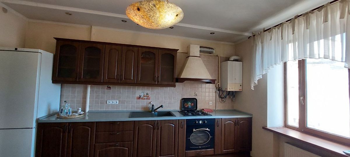 Квартира на Атомна Головатого вул.