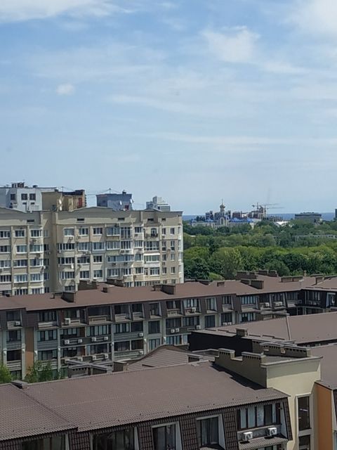 Двохрівнева квартира на Зоопарковій