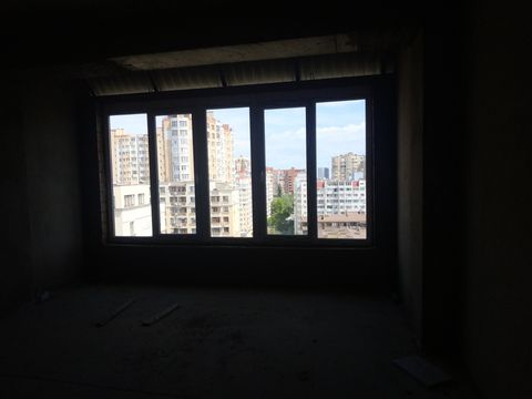 Двохрівнева квартира на Зоопарковій