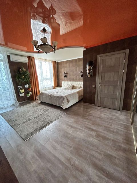 квартира на просп. Князя Я. Мудрого вул.