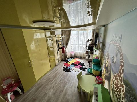 квартира на просп. Князя Я. Мудрого вул.