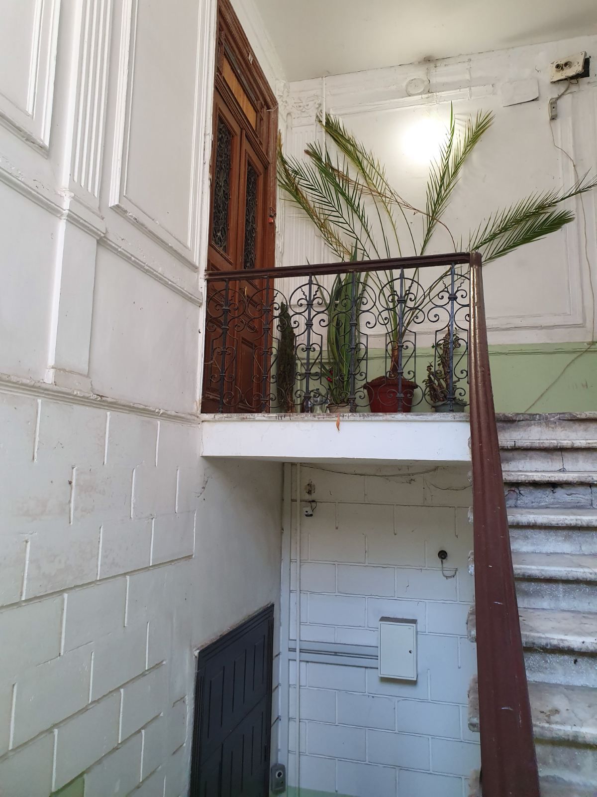 Квартира на Базарна вул.