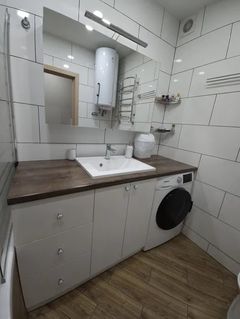 Квартира на Космонавтів вул.