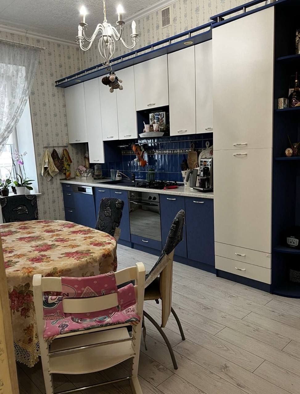 Квартира на Богдана Хмельницького вул.