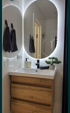 Продається двокімнатна квартира з євроремонтом під ключ