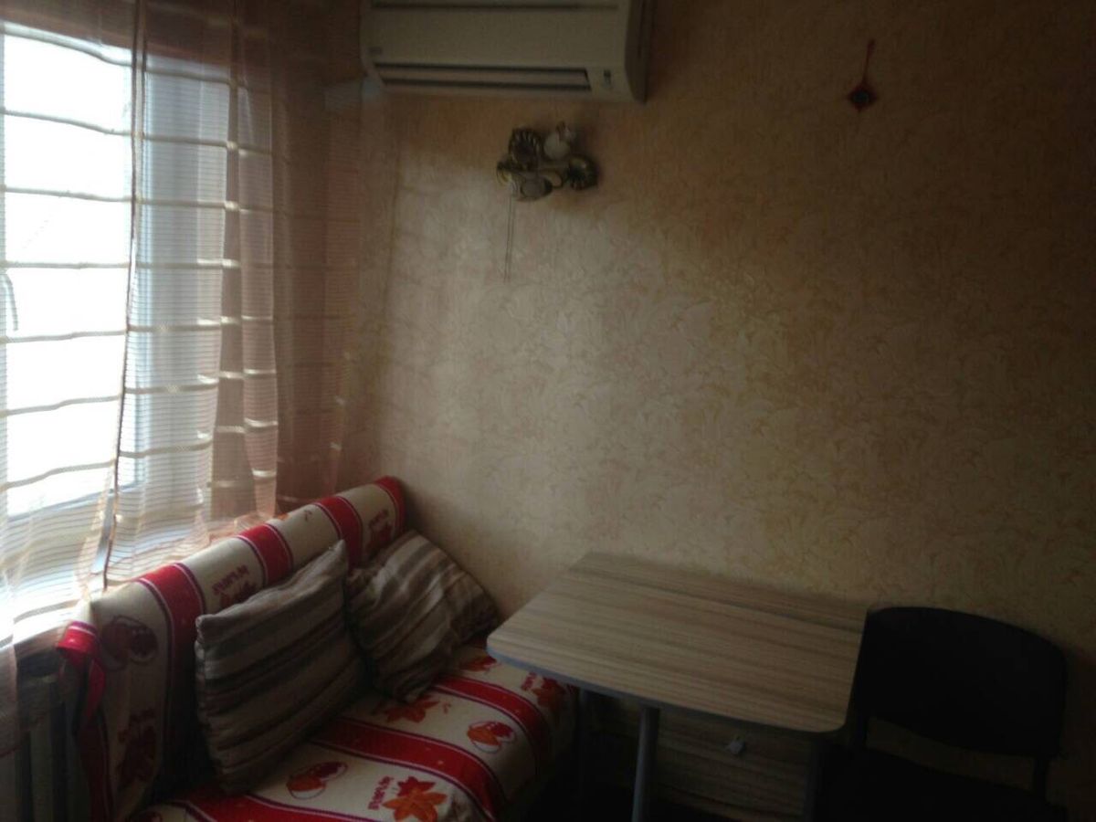 Квартира на Бочарова Генерала вул.