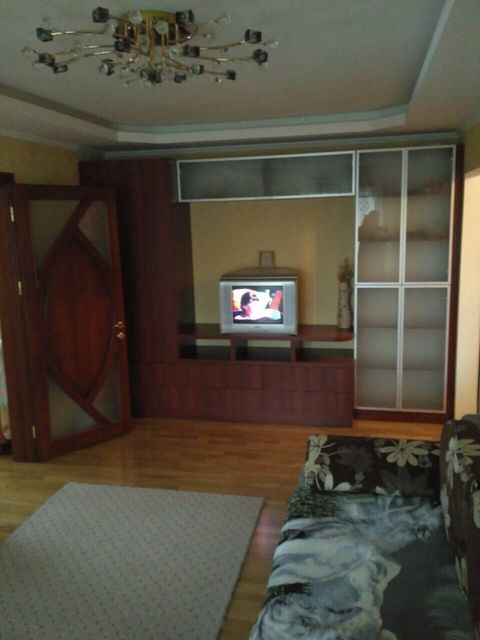 Квартира на Бочарова Генерала вул.