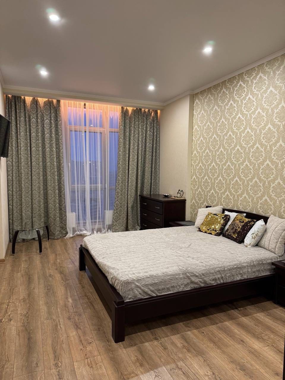 Продам квартиру на Генуэзськiй