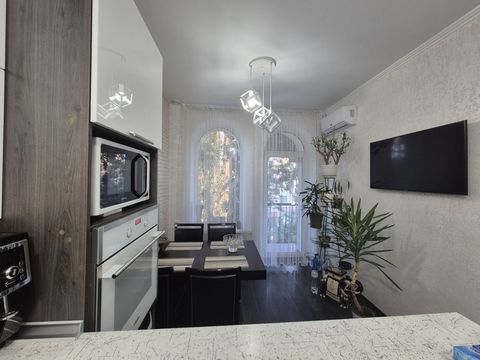 Двокімнатна квартира на Канатній вул.